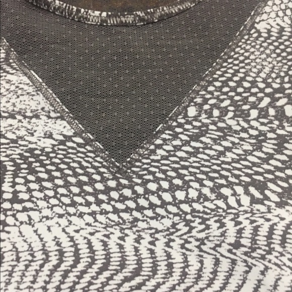 For The Run Short Sleeve - Picture 5 of 7